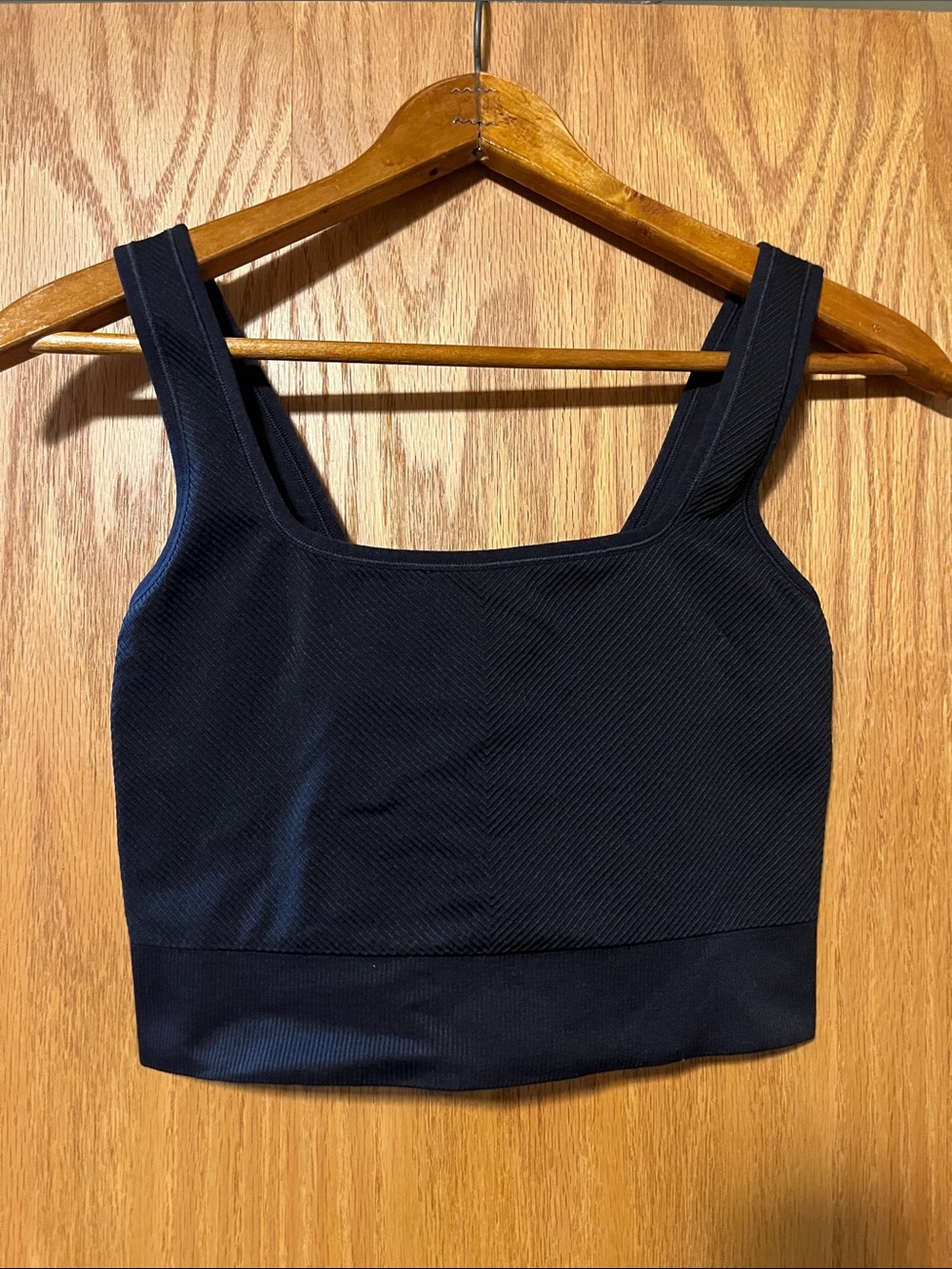 all in motion Black Square-Neck Crop Sports Bralette